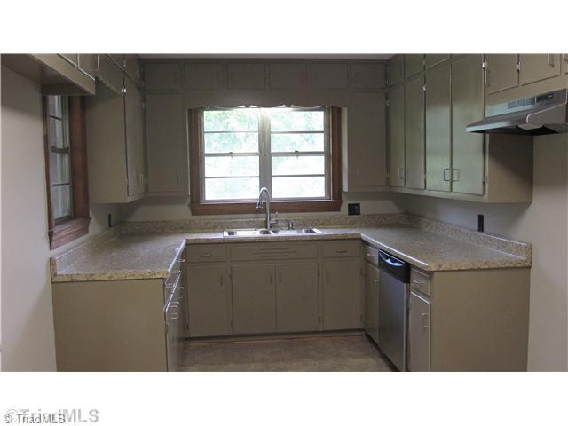 6609 Liberty Road Julian, NC 27283 - Photo 4 of 11 Cafeteria/Kitchen.