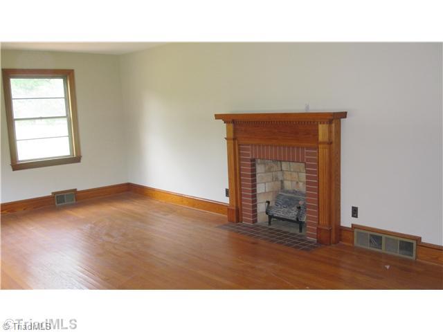 6609 Liberty Road Julian, NC 27283 - Photo 6 of 11 Den/Family/Great Room.