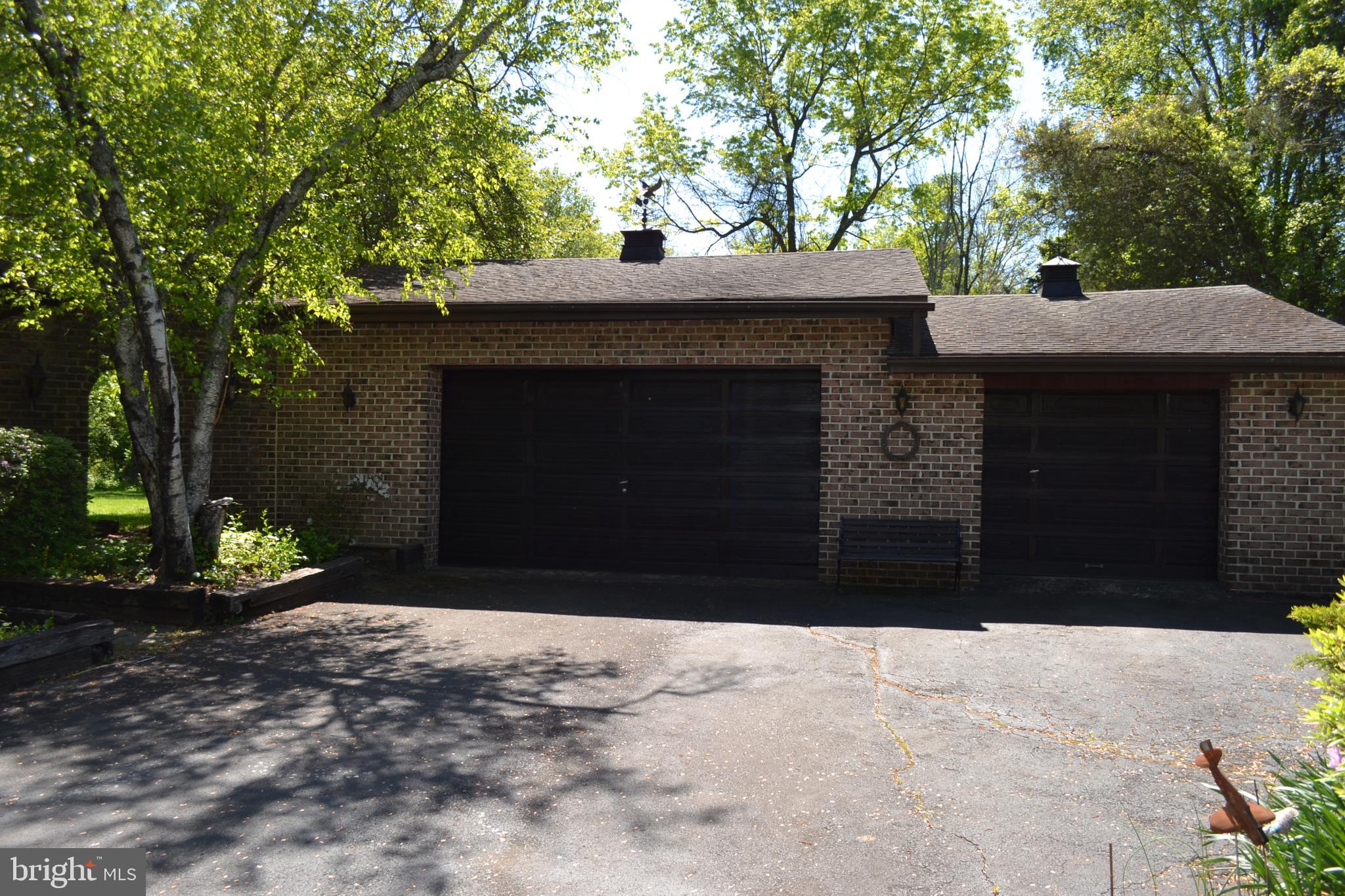6616 Ferry Road New Hope, PA 18938 - Photo 34 of 49 4 car garage, pool house, home office