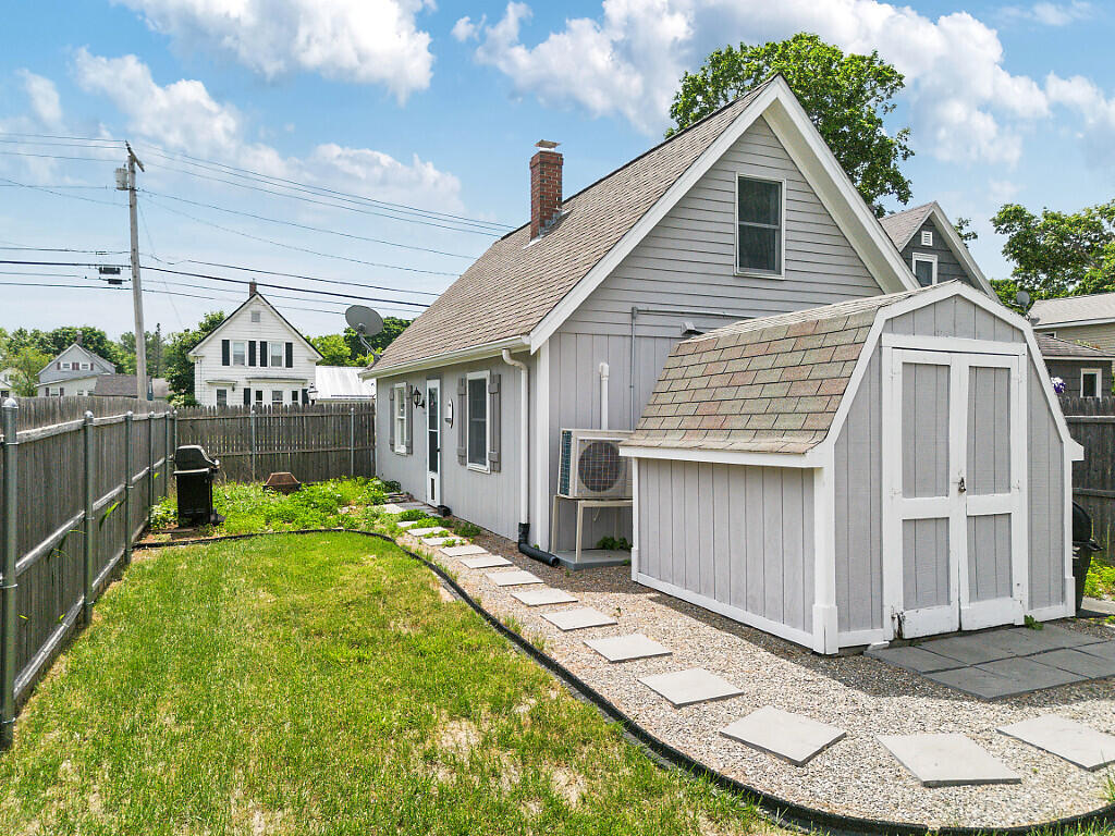 48 Pendleton Street Brewer, ME 04412 - Photo 3 of 16 31_DJI_0293_DxO_mls