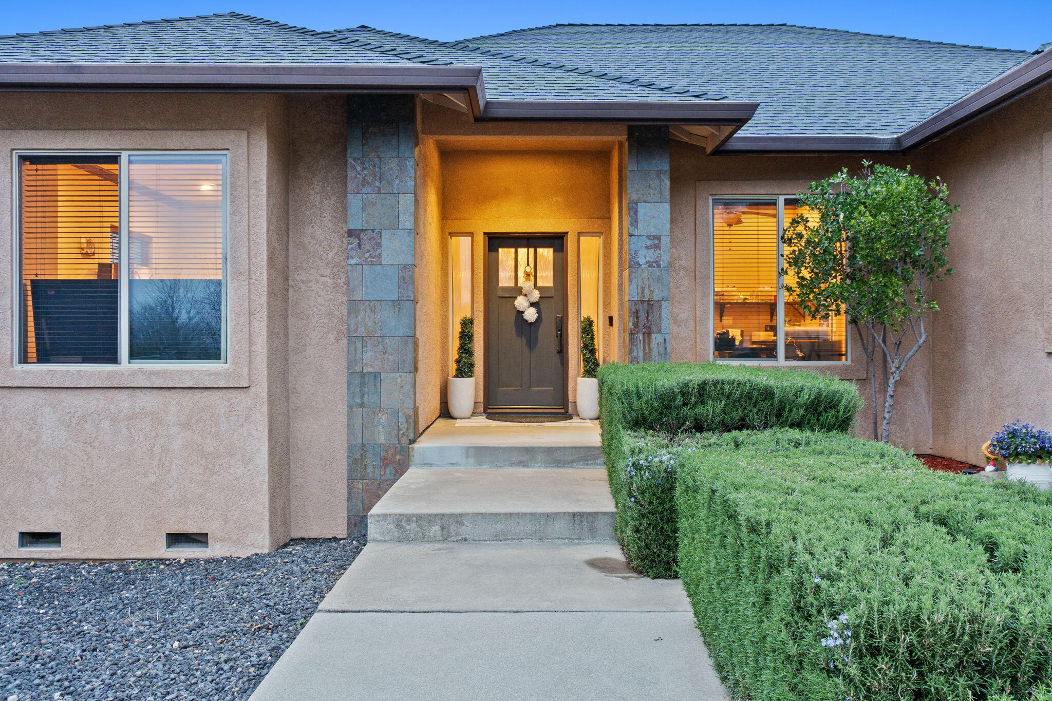 3360 Stanford Drive Redding, CA 96003 - Photo 5 of 56 a view of entrance of the house and front view of a house