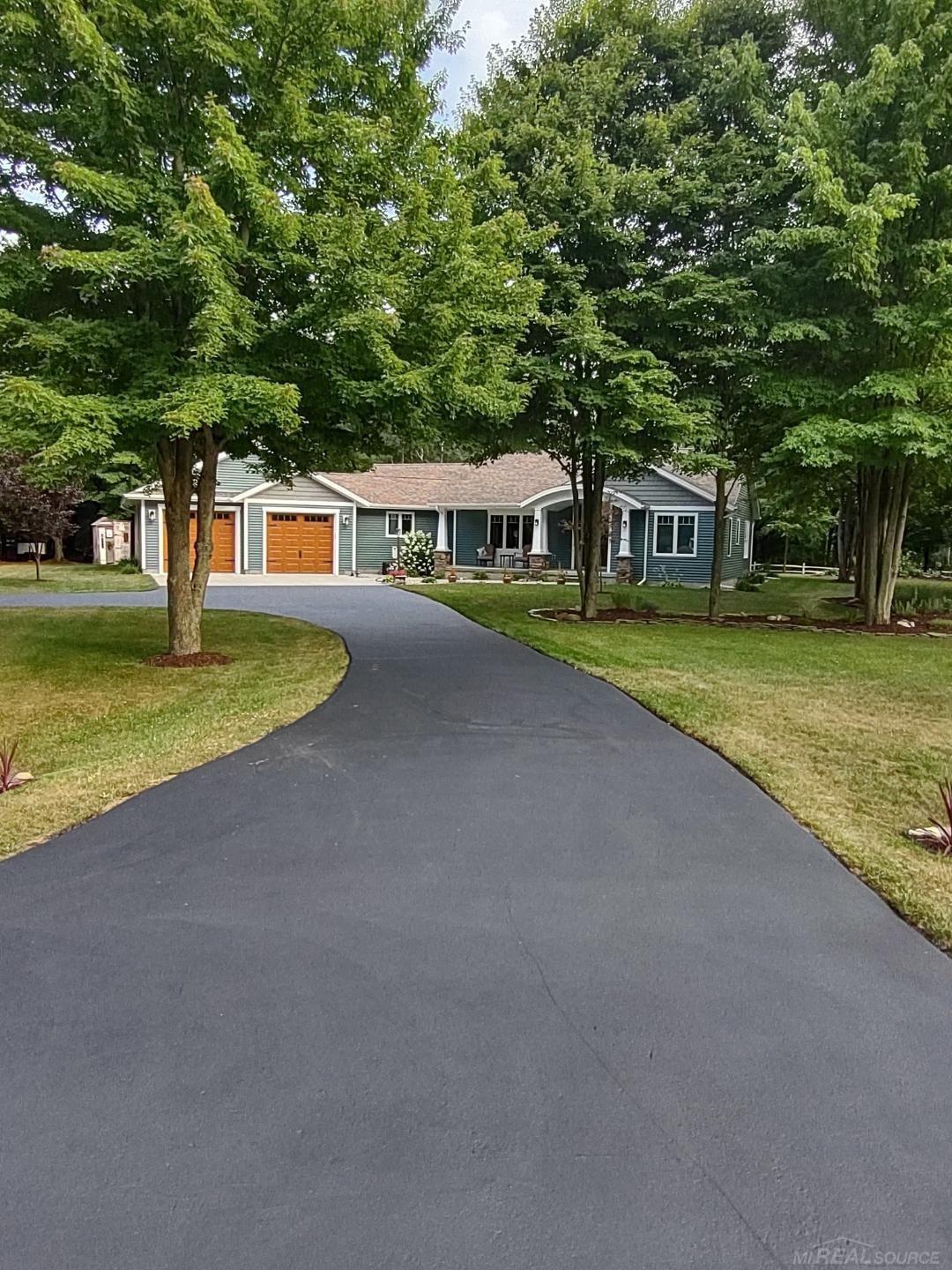 7194 Walding Road Lexington, MI 48450 - Photo 1 of 67 50162614-24f03c6b-27e8-40f9-92e5-583a0b694bd8.JPG