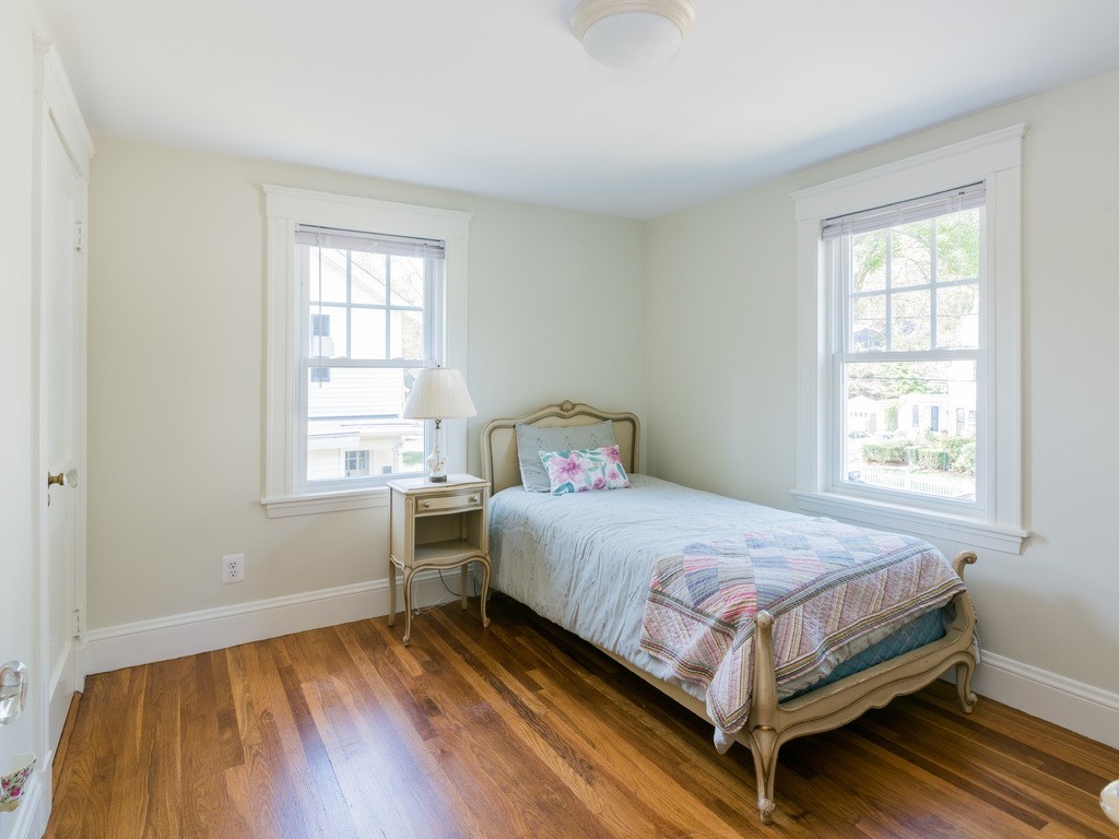 36 Wedgewood Road Newton, MA 02465 - Photo 13 of 18