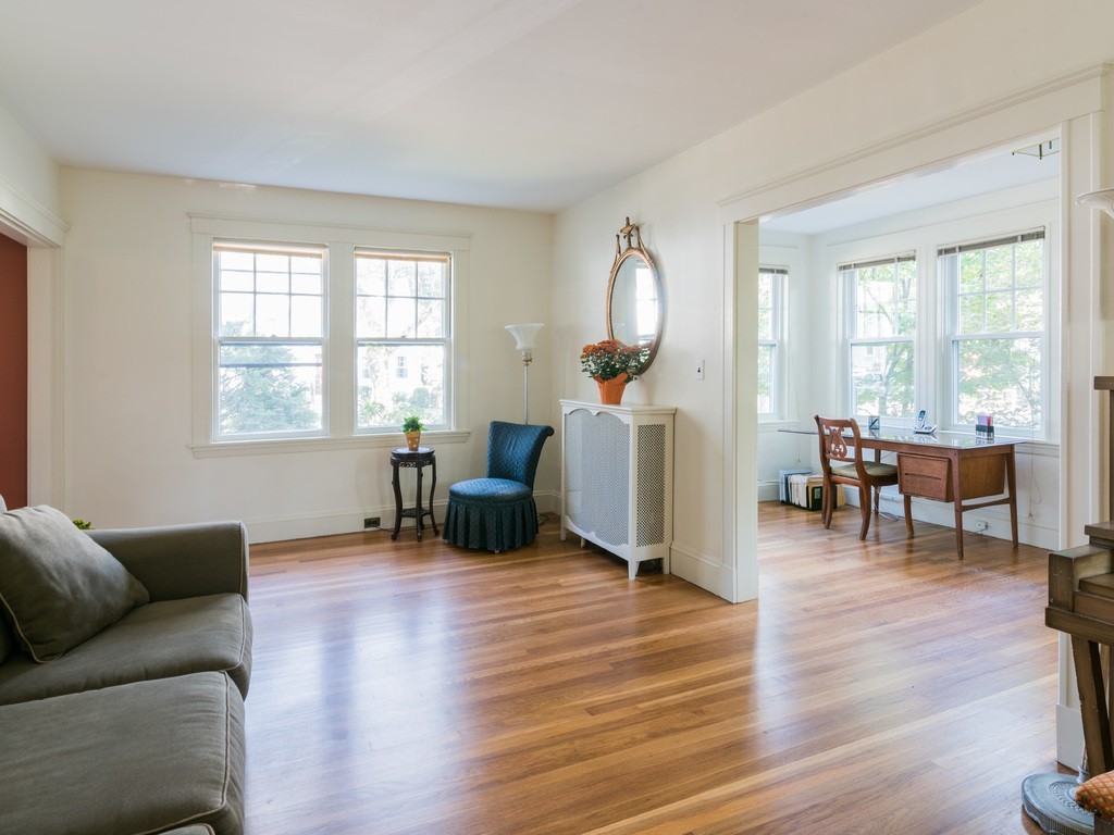 36 Wedgewood Road Newton, MA 02465 - Photo 8 of 18