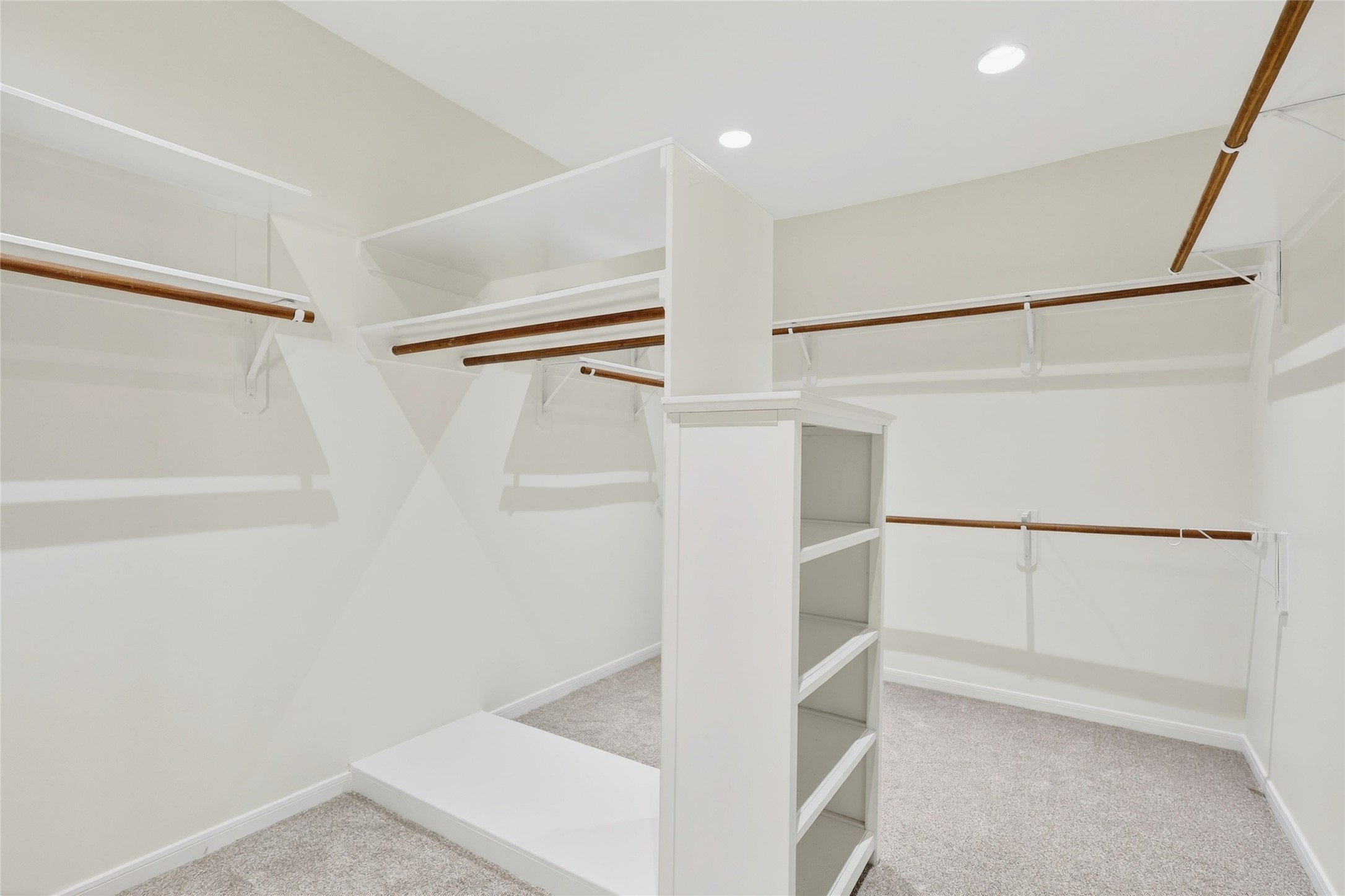 46 New Dawn Place Conroe, TX 77385 - Photo 23 of 39 Spacious Primary Closet