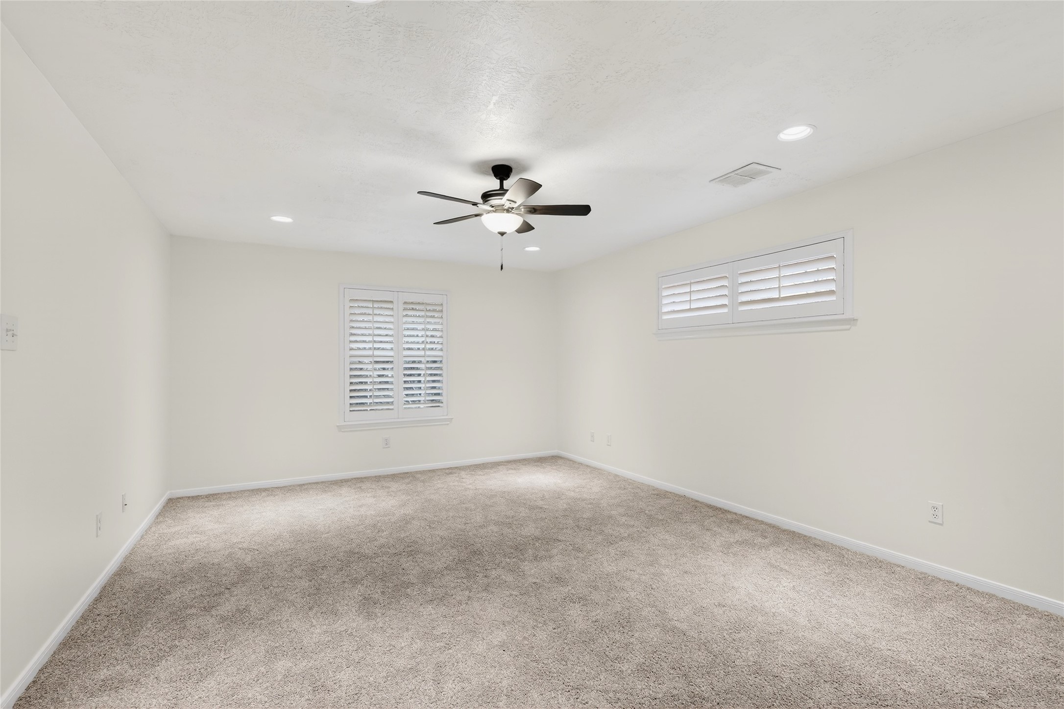 46 New Dawn Place Conroe, TX 77385 - Photo 25 of 39 Game Room/ Flex Space