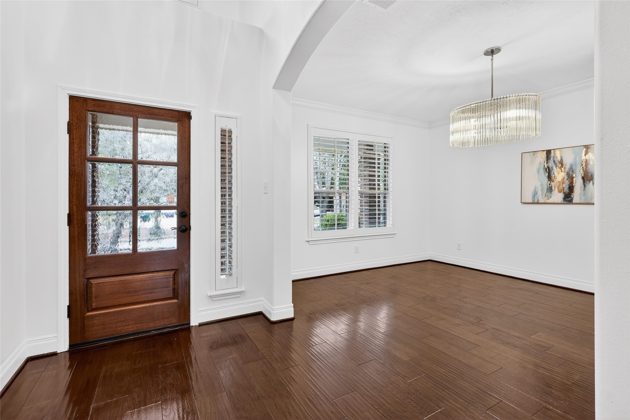 46 New Dawn Place Conroe, TX 77385 - Photo 3 of 39 HARDWOOD front door