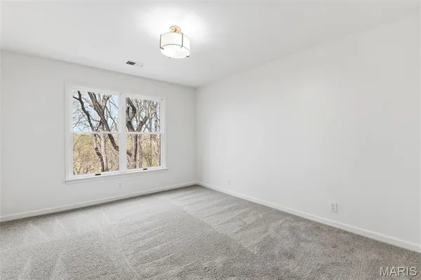$414,900 | 200 Ambridge Court, Unit 206, Chesterfield, MO 63017