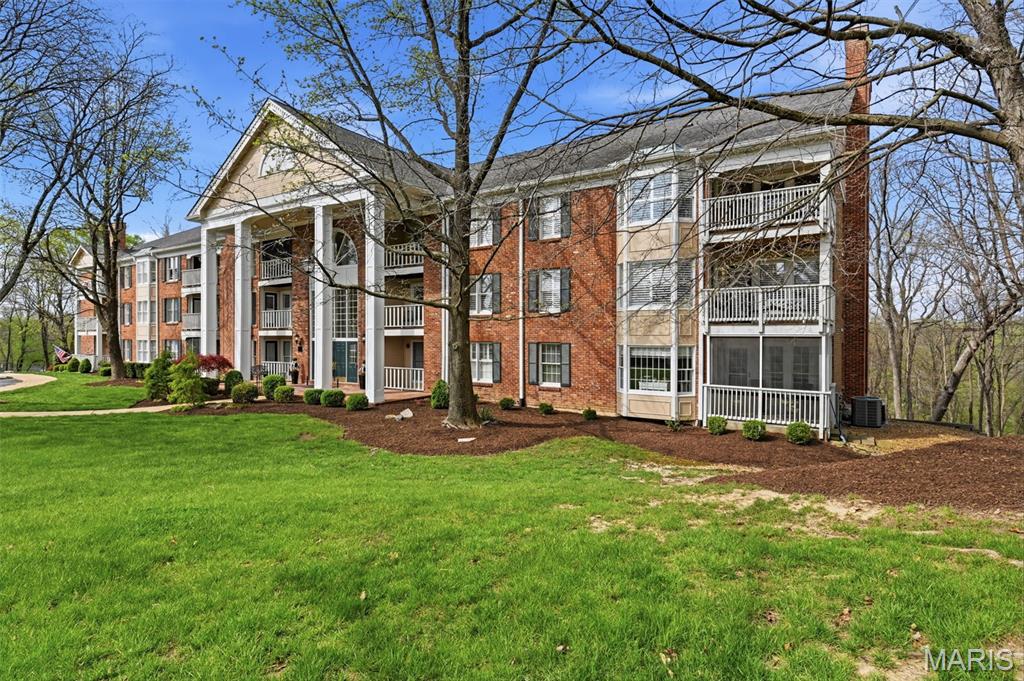 200 Ambridge Court, Unit 206 Chesterfield, MO 63017 - Photo 25 of 30