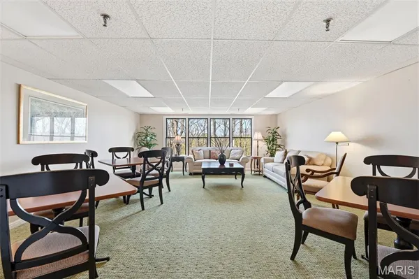 $414,900 | 200 Ambridge Court, Unit 206, Chesterfield, MO 63017