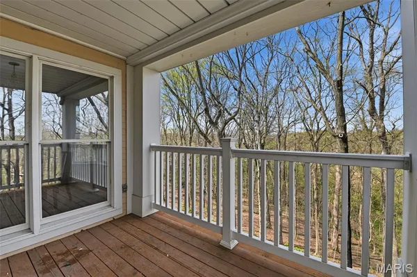 $414,900 | 200 Ambridge Court, Unit 206, Chesterfield, MO 63017