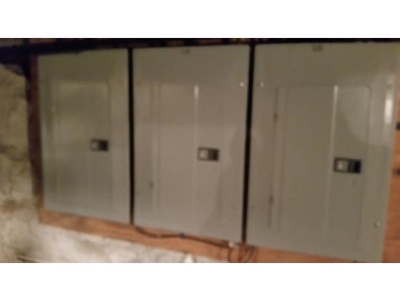 164 Calef Road Manchester, NH 03103 - Photo 19 of 24