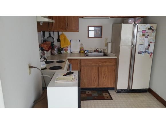 164 Calef Road Manchester, NH 03103 - Photo 7 of 24