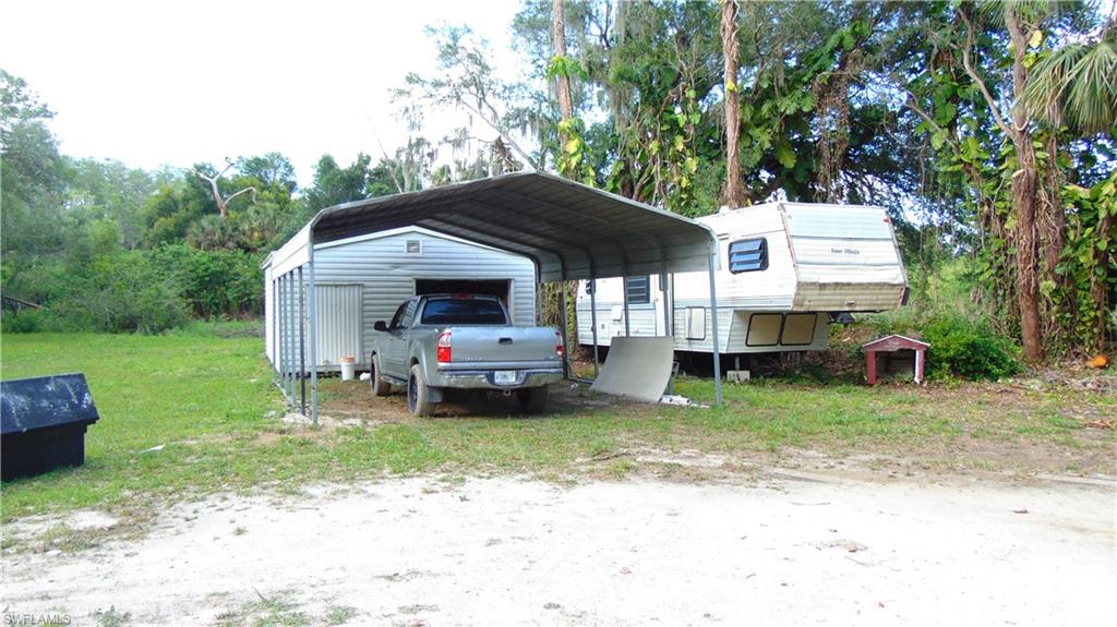 2580 Case Road LaBelle, FL 33935 - Photo 17 of 22 Gallery Image 17
