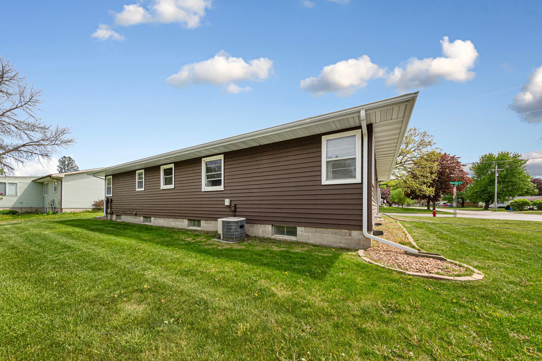 504 Havana Road Owatonna, MN 55060 - Photo 6 of 29