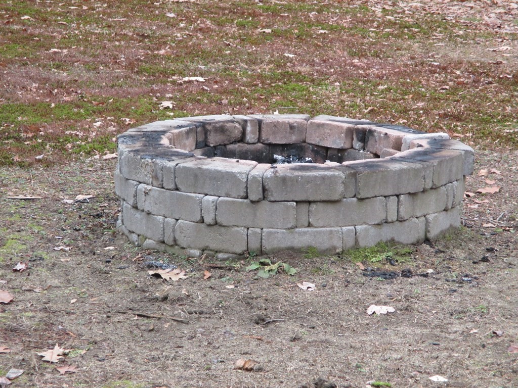 35 School House Road Phillipston, MA 01331 - Photo 5 of 32 a view of a couches in a backyard