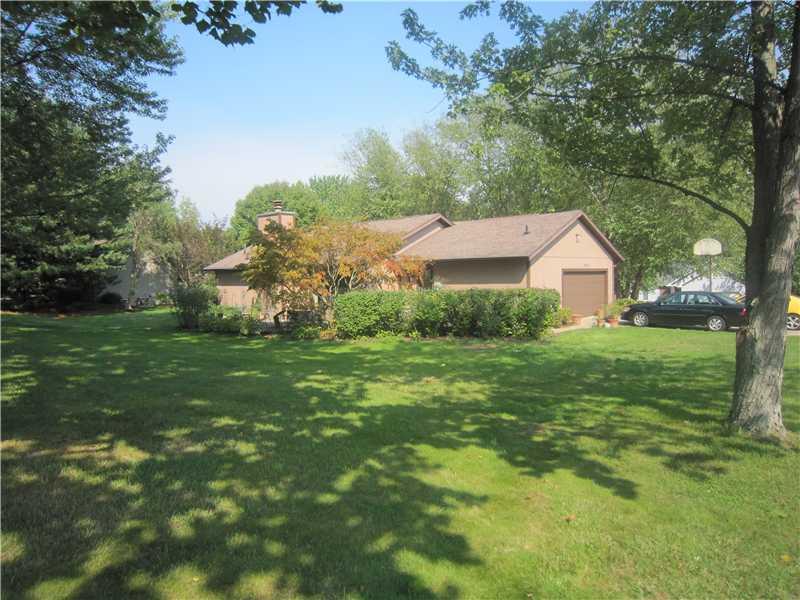 883 Countryside Lane Columbus, IN 47201 - Photo 13 of 15 Gallery Image 13