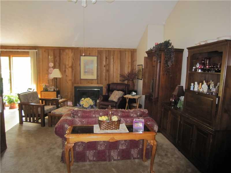883 Countryside Lane Columbus, IN 47201 - Photo 5 of 15 Gallery Image 5