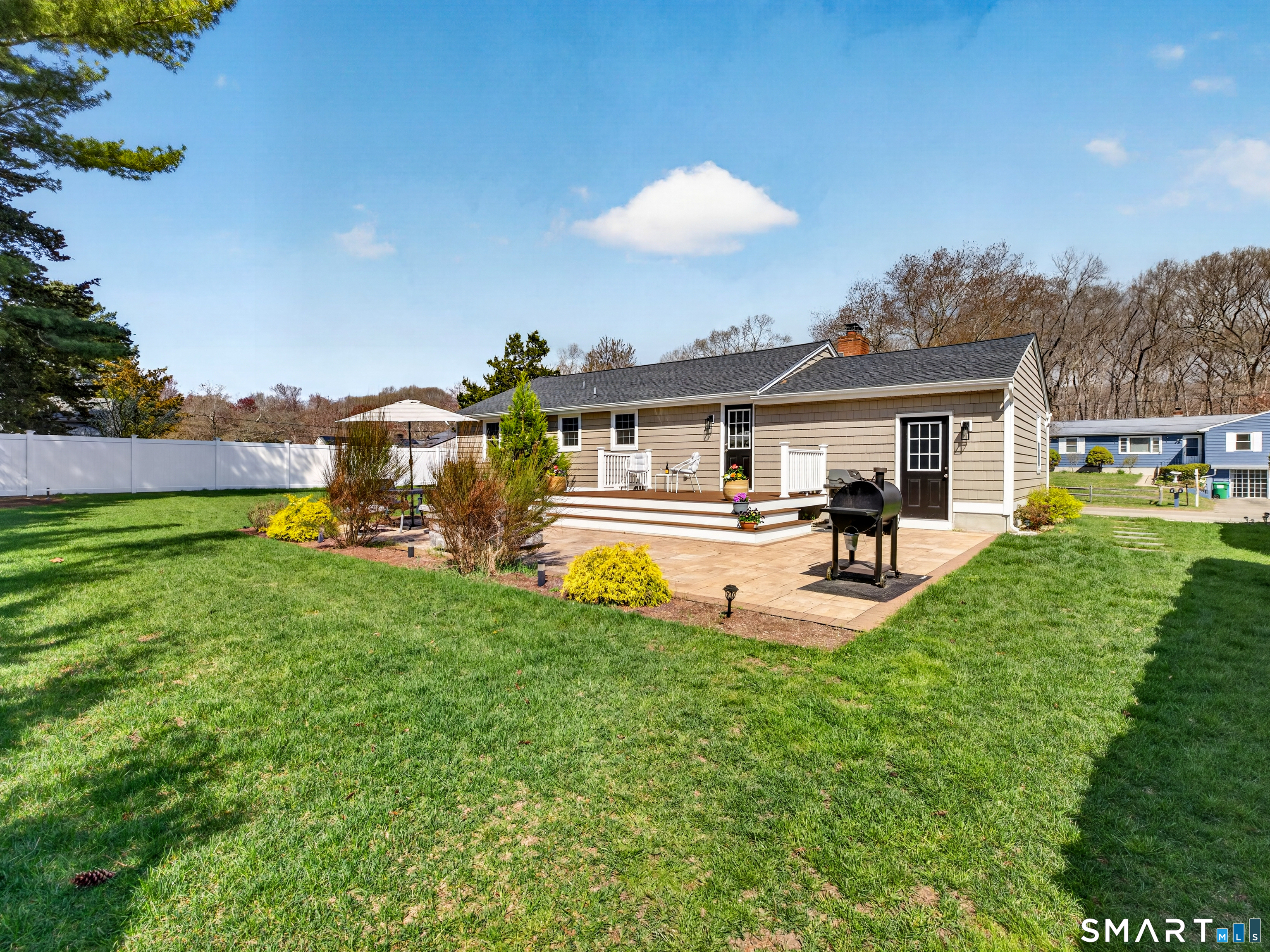 41 Sunnybrook Lane Clinton, CT 06413 - Photo 33 of 41