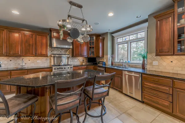 $1,695,000 | 28W524 Wynn Avenue, West Chicago, IL 60185