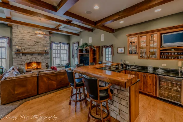 $1,695,000 | 28W524 Wynn Avenue, West Chicago, IL 60185