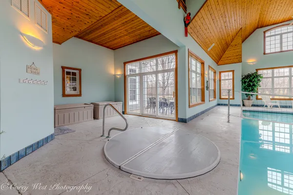 $1,695,000 | 28W524 Wynn Avenue, West Chicago, IL 60185