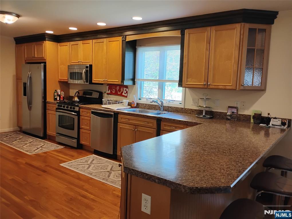277 3rd Street Hackensack, NJ 07601 - Photo 4 of 14