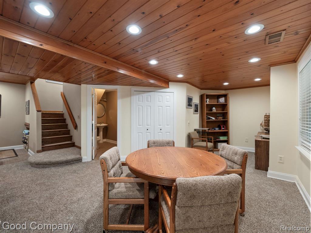 635 Ten Point Drive Rochester Hills, MI 48309 - Photo 17 of 30