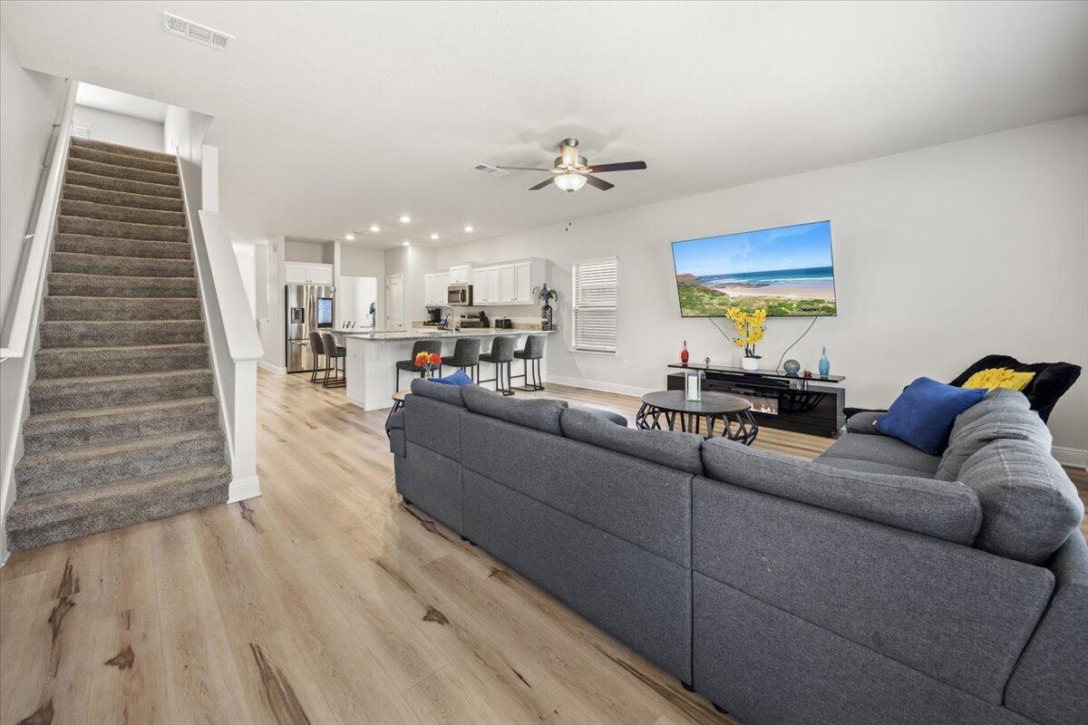 121 Ridgeway Circle Crestview, FL 32536 - Photo 17 of 44 17-1V3A1999