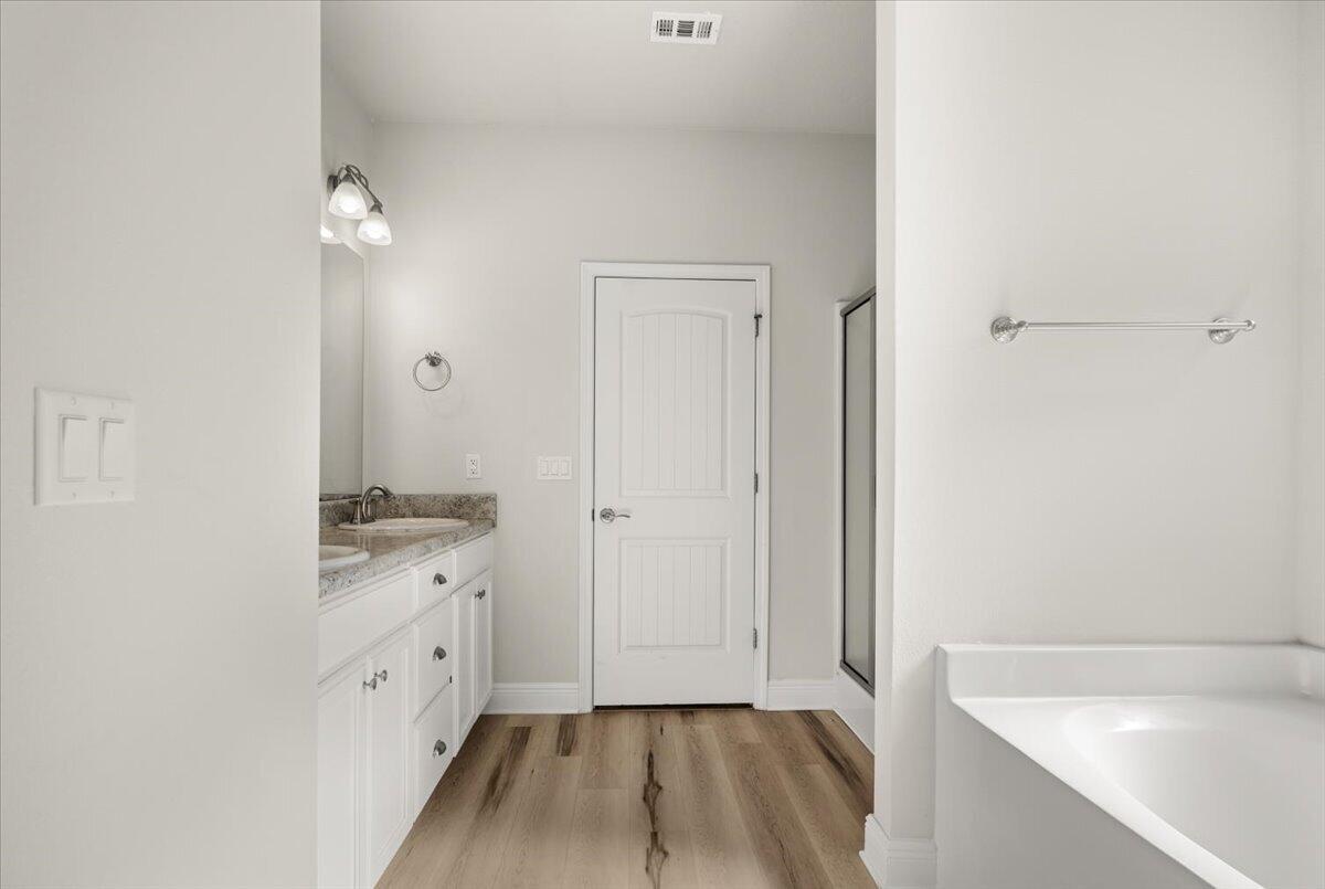 121 Ridgeway Circle Crestview, FL 32536 - Photo 21 of 44 21-1V3A2039