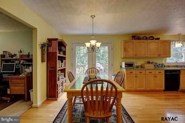 280 Hilltop Road Delta, PA 17314 - Photo 4 of 35 Gallery Image 4