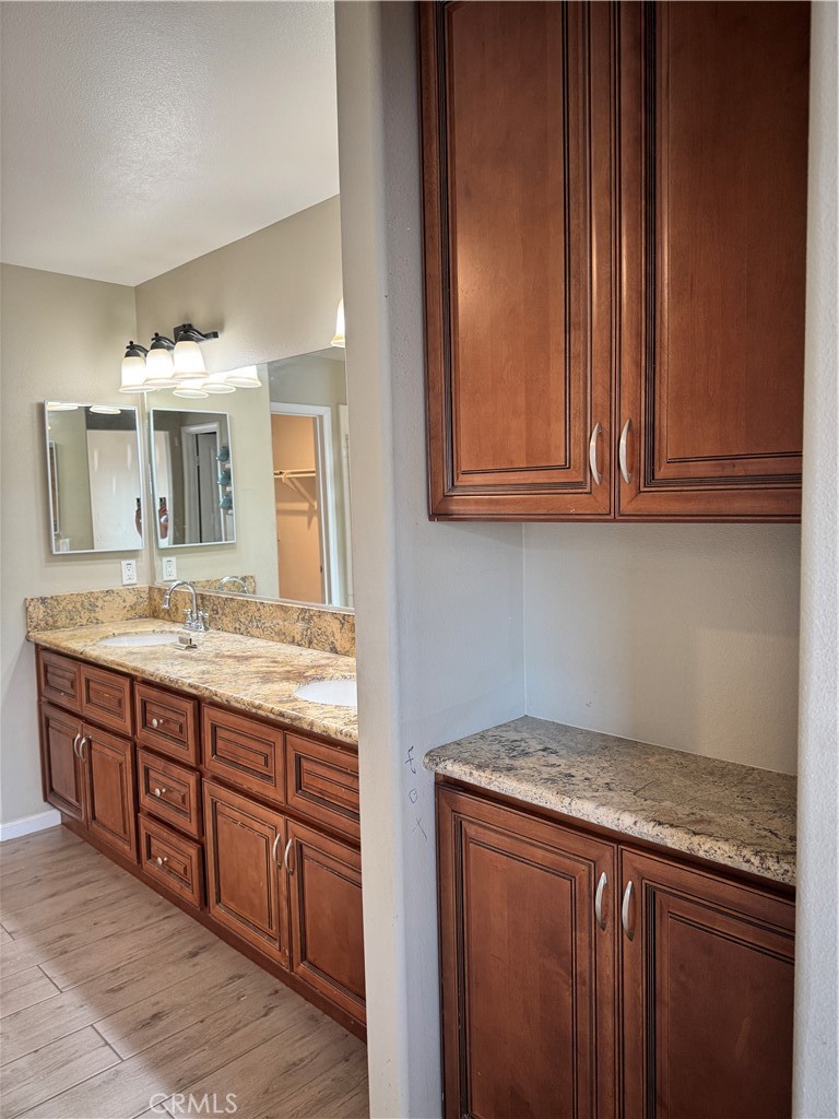 957 West Tibbot Street Rialto, CA 92377 - Photo 23 of 42