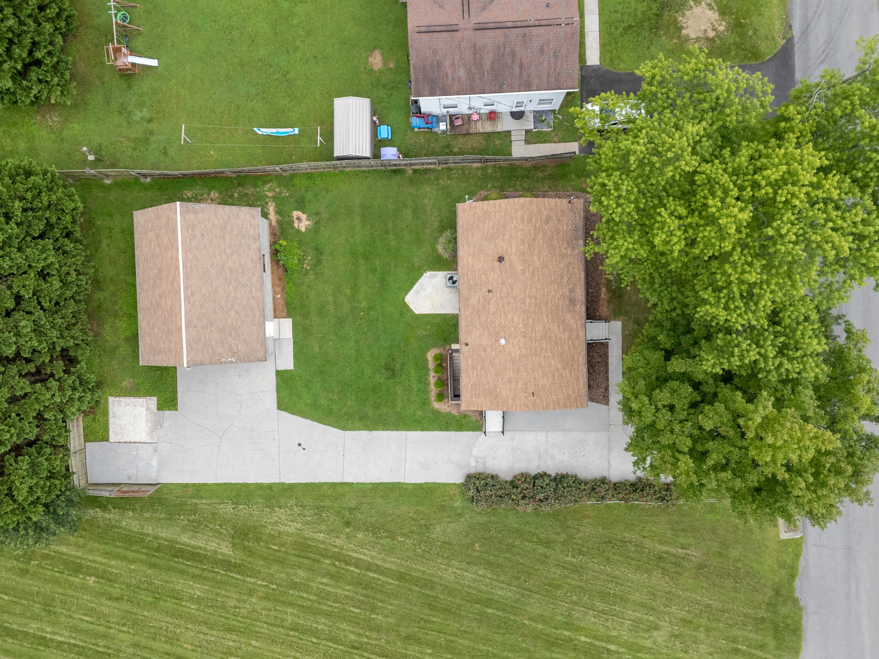 1112 Curve Road Pearisburg, VA 24134 - Photo 47 of 52 Gallery Image 47