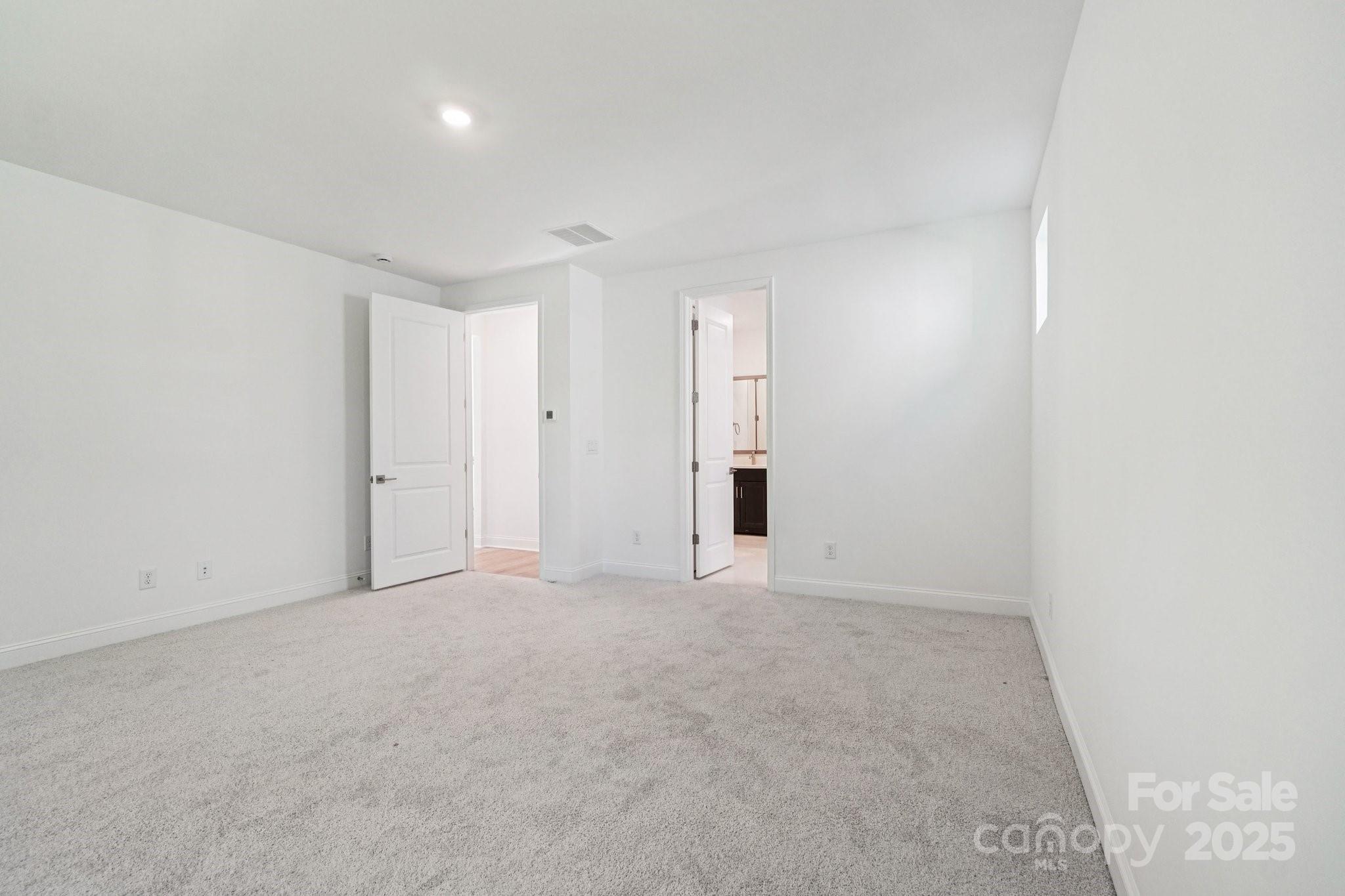 620 Mercury Drive Tega Cay, SC 29708 - Photo 11 of 16 an empty room with an entryway