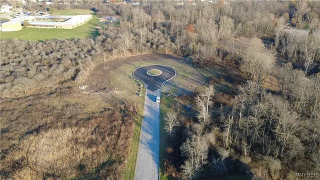 $499,000 | Boncrest Drive West, Clarence, NY 14031