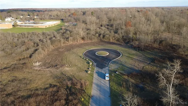 $499,000 | Boncrest Drive West, Clarence, NY 14031