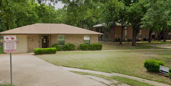 $565 | 208 Legendary Lane, Gun Barrel City, TX 75156