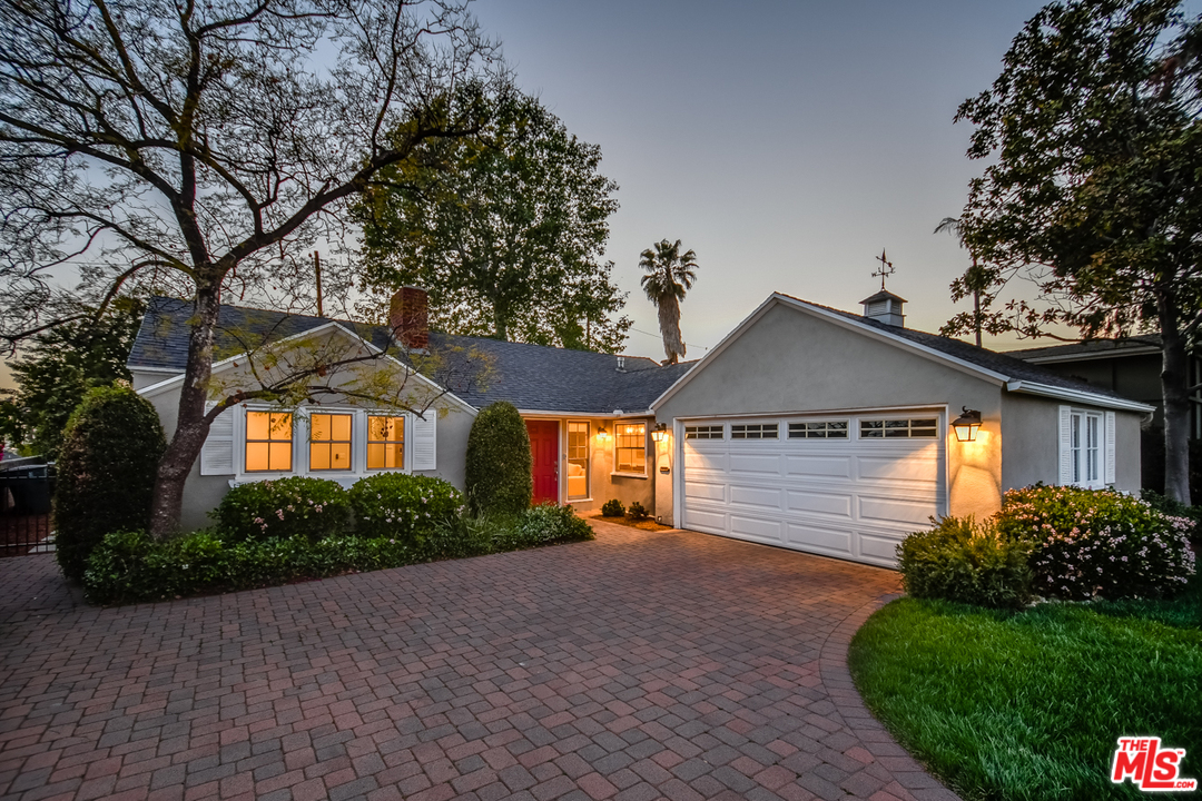 1075 Medford Road Pasadena, CA 91107 - Photo 1 of 26 Gallery Image 1
