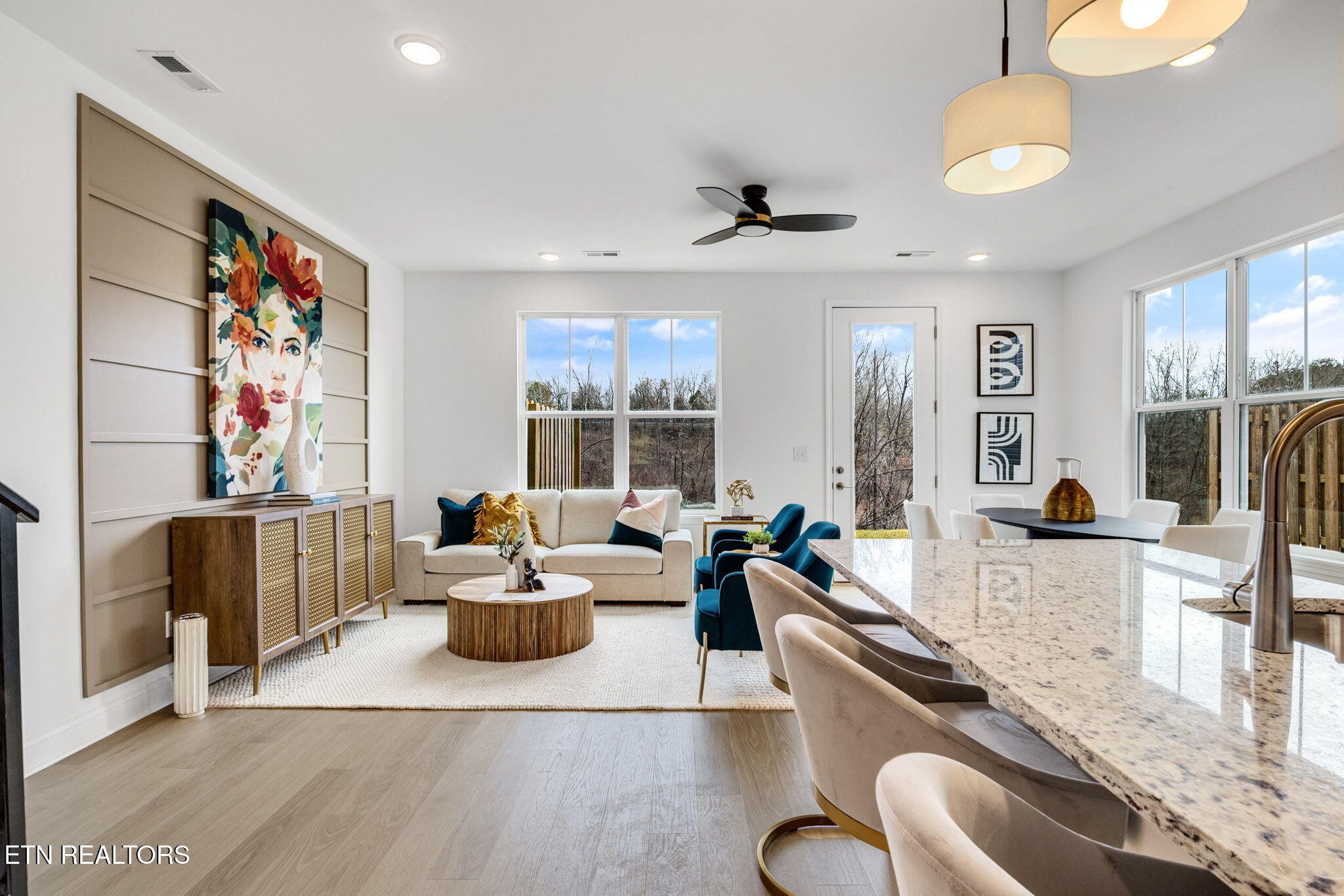 8418 Whisper Lane Powell, TN 37849 - Photo 14 of 42 a living room with furniture and a flat screen tv