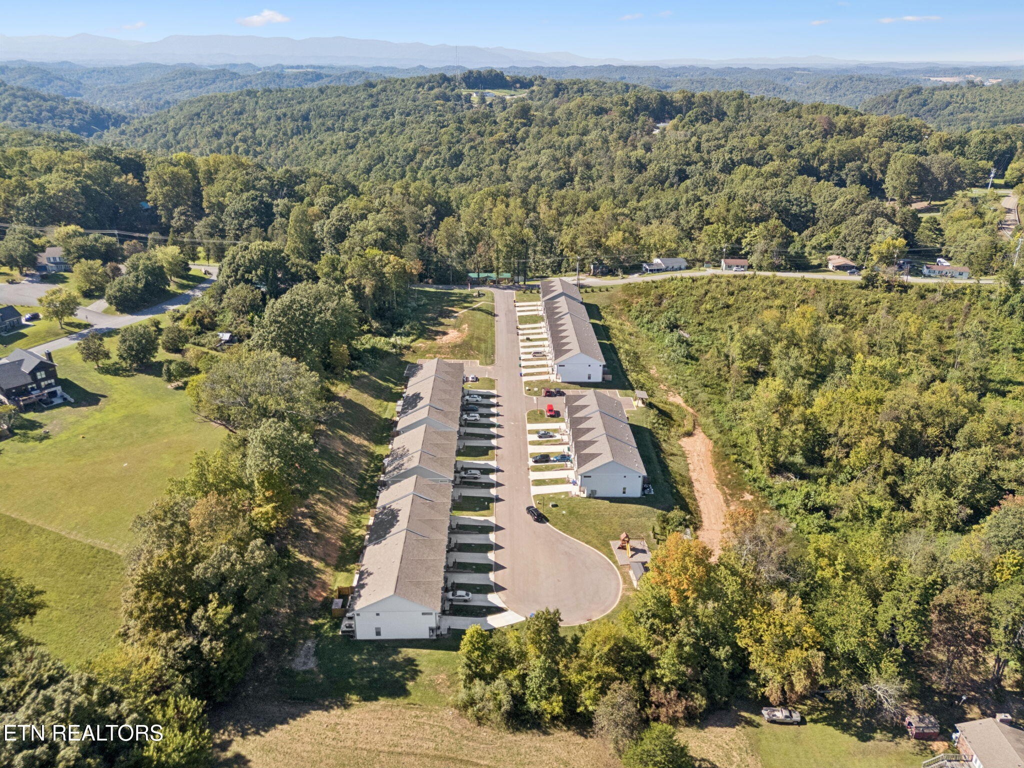 8418 Whisper Lane Powell, TN 37849 - Photo 36 of 42 a view of a city