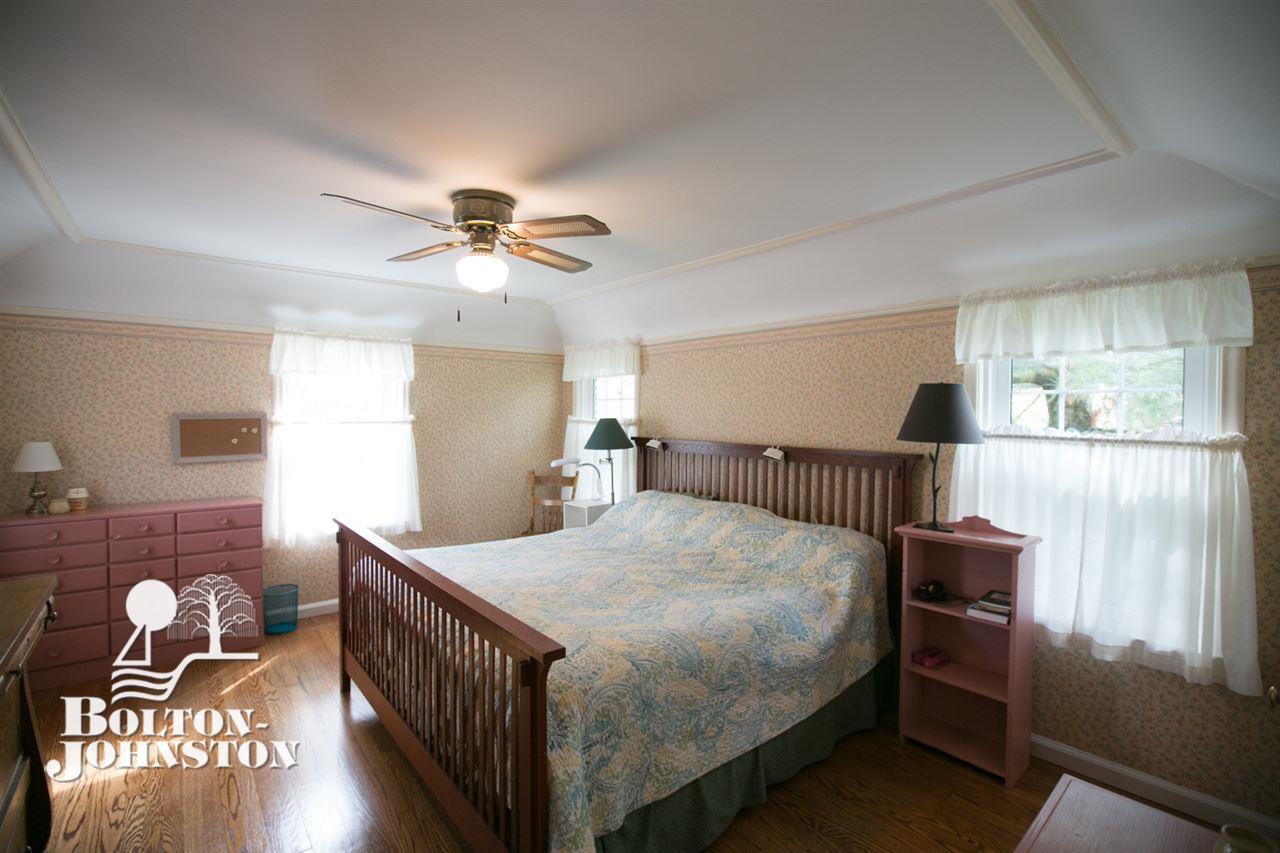 338 Fisher Road Grosse Pointe Farms, MI 48230 - Photo 12 of 20