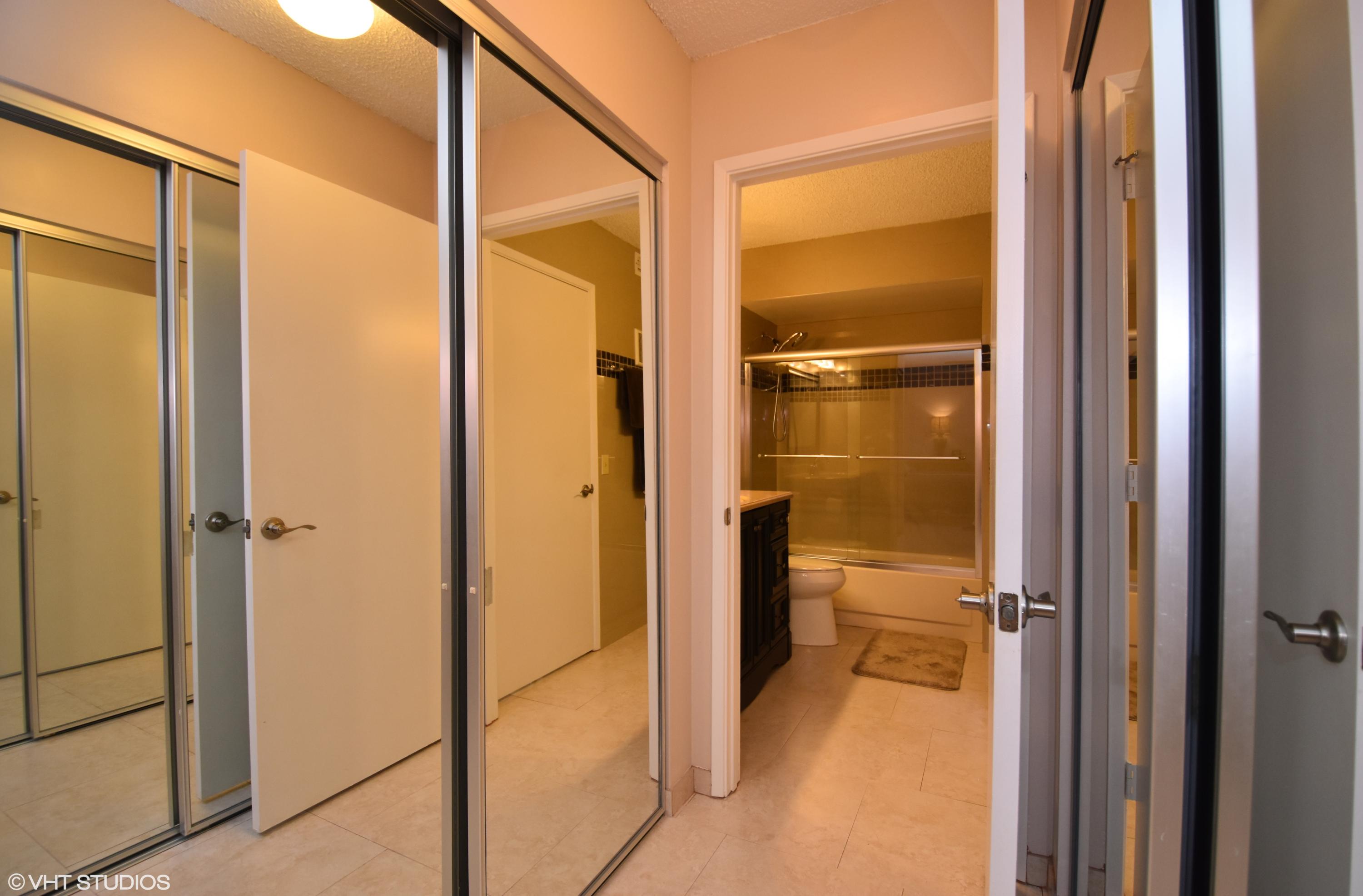18820 Stewart Circle, Unit 4 Boca Raton, FL 33496 - Photo 17 of 27 22_18820StewartCir_Apt4_2002_HiRes