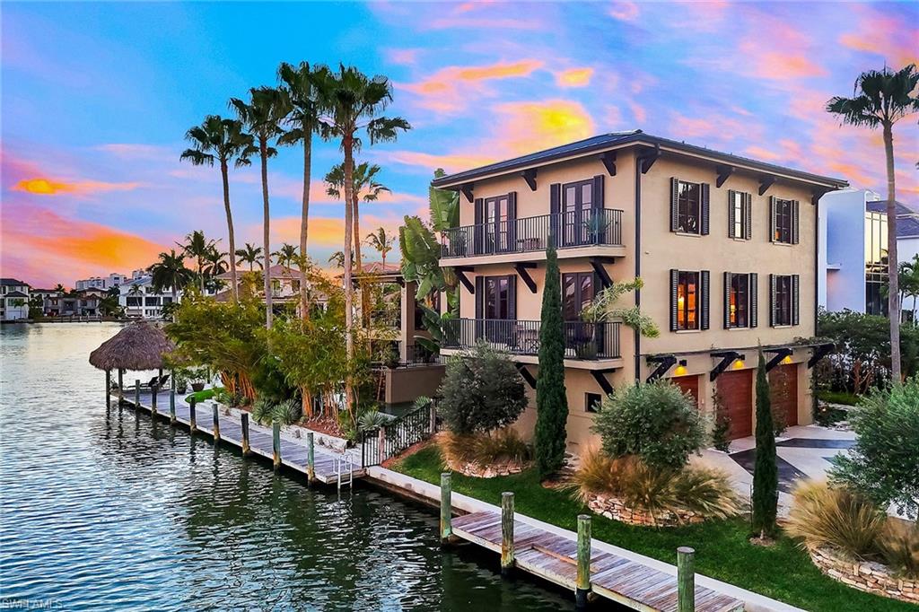 290 Channel Drive Naples, FL 34108 - Photo 4 of 49