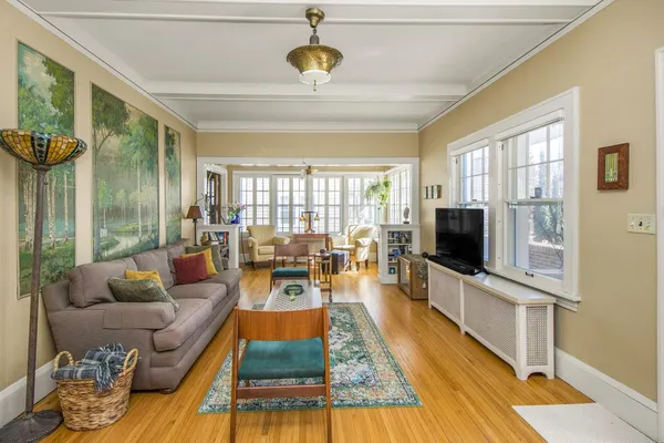 $440,000 | 1349 Lincoln Avenue, St. Paul, MN 55105