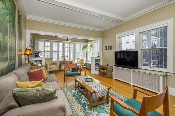 $440,000 | 1349 Lincoln Avenue, St. Paul, MN 55105