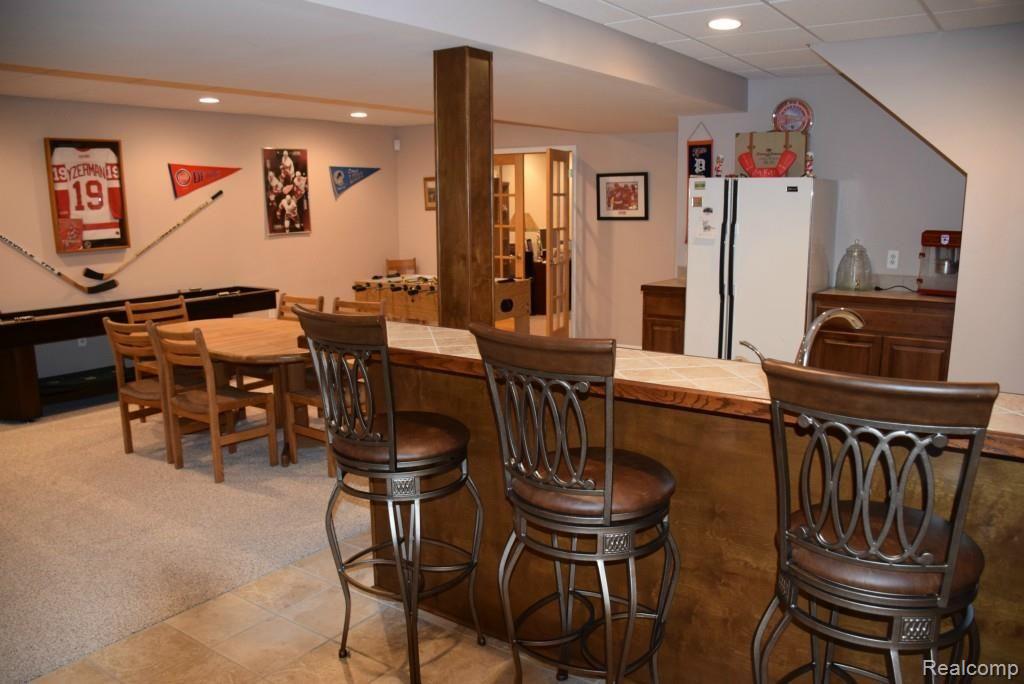 7215 Faussett Road Fenton, MI 48430 - Photo 38 of 46 38 bar stools.jpg