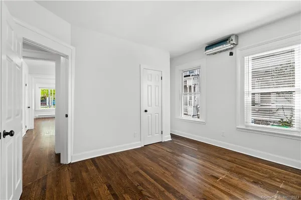 $3,500 | 318 Humphrey Street, Unit 1, New Haven, CT 06511