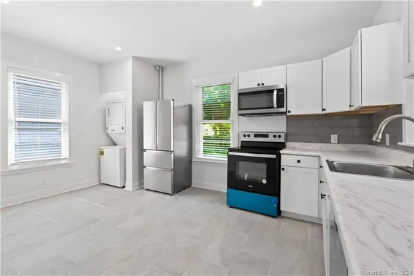 $3,500 | 318 Humphrey Street, Unit 1, New Haven, CT 06511