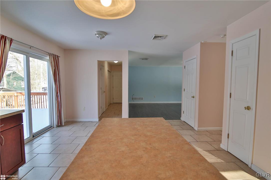 185 Sunset Road East Stroudsburg, PA 18302 - Photo 16 of 49 a view of an empty room and window
