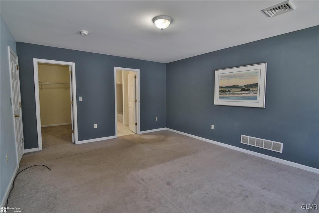 185 Sunset Road East Stroudsburg, PA 18302 - Photo 34 of 49 an empty room with windows and closet